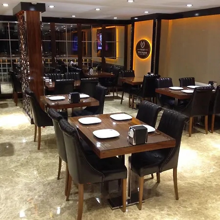 Hotel Grand Basaran 3*